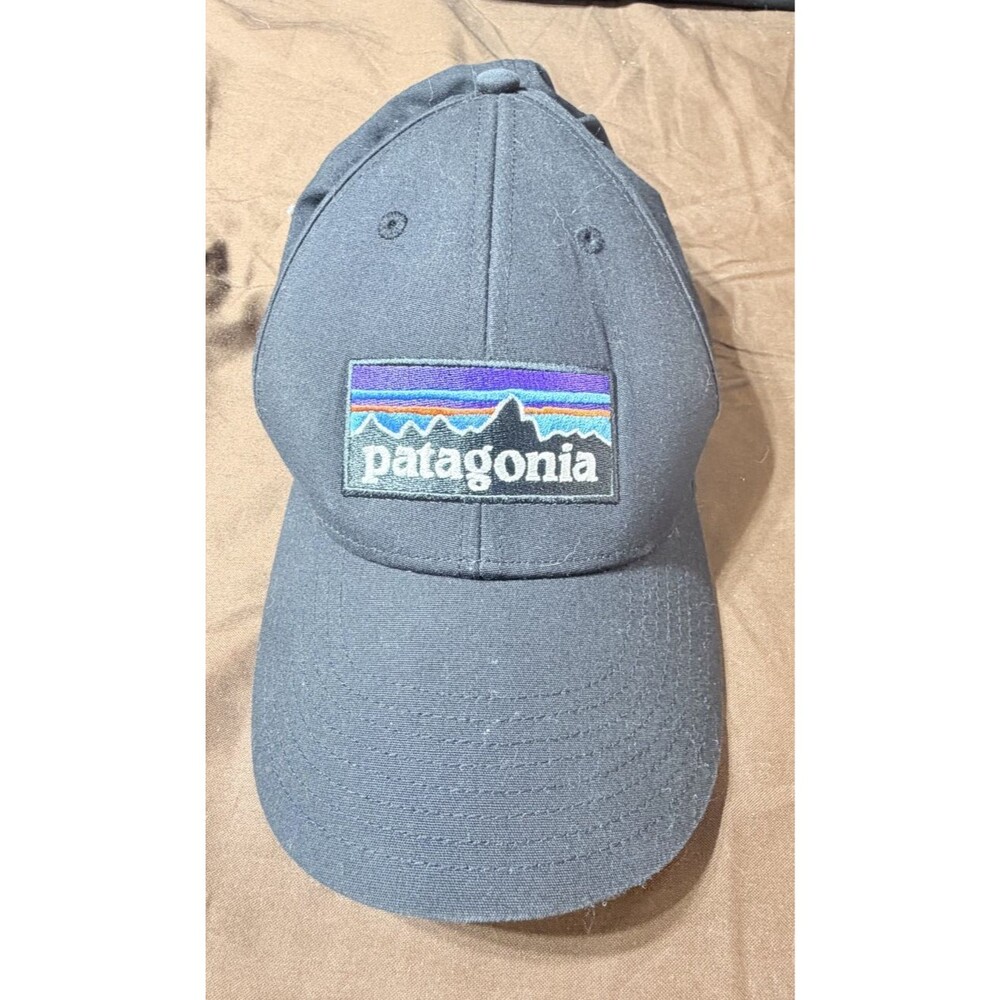 Patagonia P-6 Label Trad Cap Black Organic Cotton Adjustable Hat Size Small